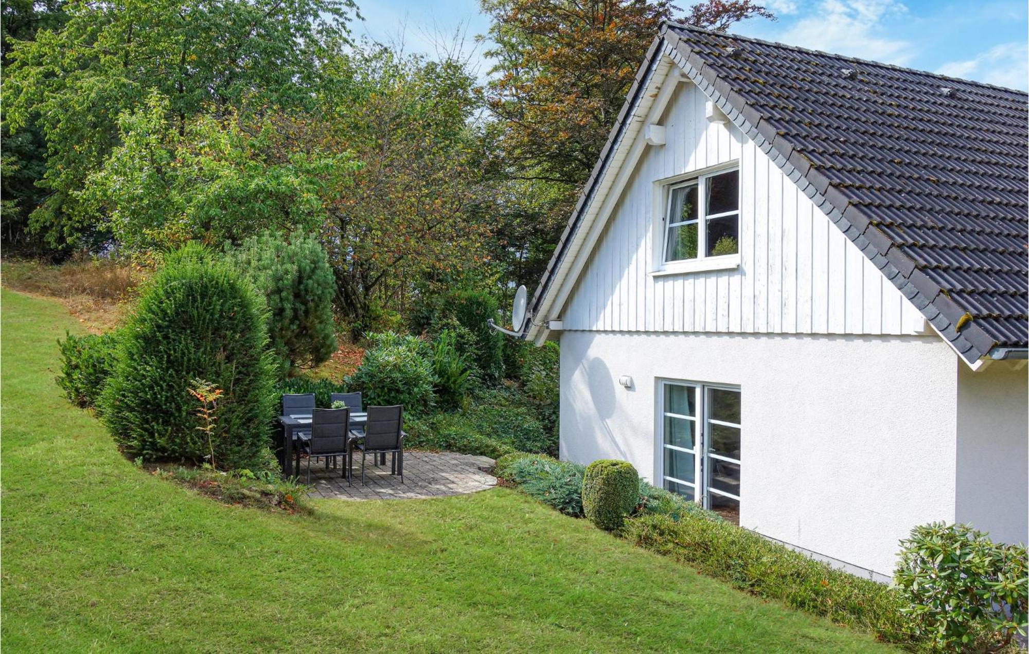 Gorgeous Home In Attendorn With Kitchen Eksteriør billede